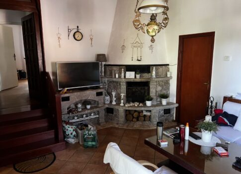 KRK SZIGET, PORATI - Családi ház nagy kerttel