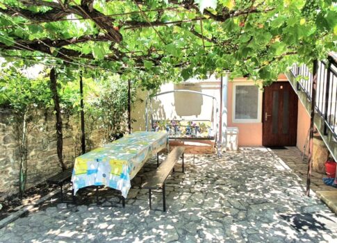ISZTRIA, LIŽNJAN - Isztriai rusztikus ház 3 apartmannal