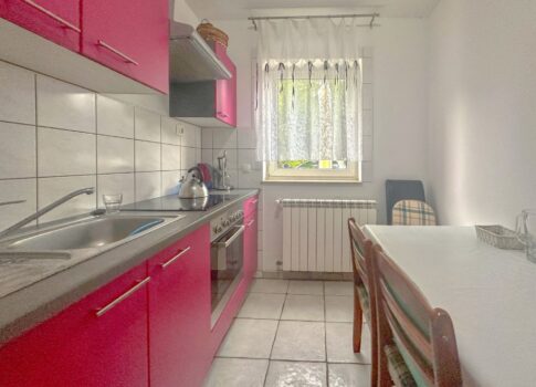 OPATIJA, POBRI-Apartman loggiával és terasszal Opatija felett