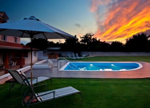 ISZTRIA, ROVINJ - Tágas ház medencével