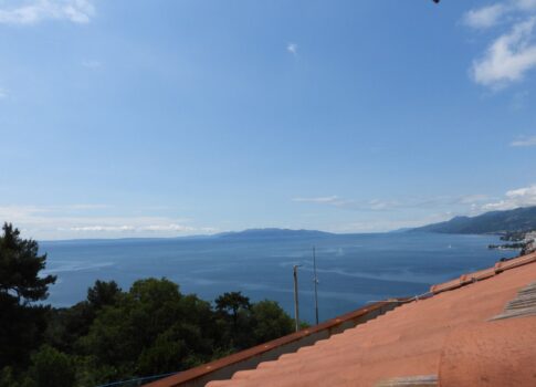 OPATIJA, VOLOSKO, PAVLOVAC - 125 m2-es apartman, panorámás kilátással a tengerre