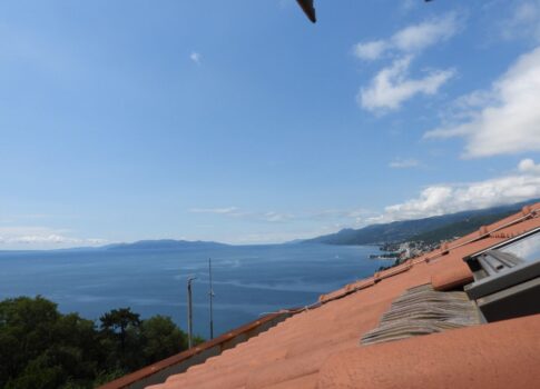 OPATIJA, VOLOSKO, PAVLOVAC - 125 m2-es apartman, panorámás kilátással a tengerre