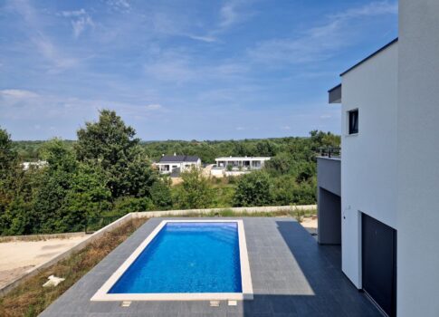 ISZTRIA, LABIN - Modern ház medencével