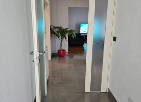 ISZTRIA, PÚLA - 131 m2-es apartman nagy erkéllyel, csendes helyen!
