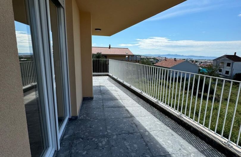 ZADAR, BILI BRIG - Tágas apartman tengerre néző kilátással