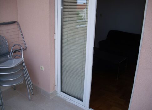 KRK SZIGET, MALINSKA - 2 hálószobás + nappalis apartman parkolóhellyel