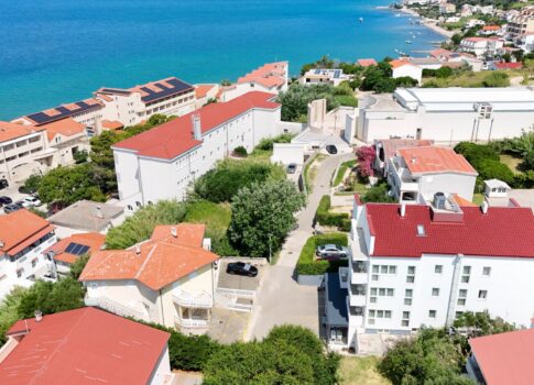 PAG SZIGETE, PAG - Családi szálloda vendégházzal és egy jól bevált vállalkozással