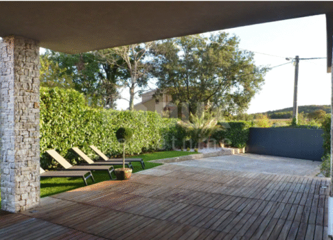 ISZTRIA, POREČ - Luxus modern villa nagyszerű helyen