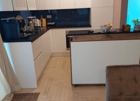 ISZTRIA, NOVIGRAD - Szép ikerház a központ közelében