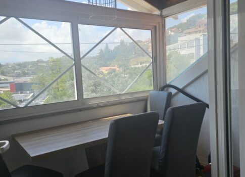 RIJEKA, ŠKURINJE - Két különálló apartmanból álló apartman, akár 5 hálószobával