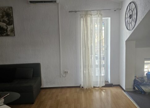 RIJEKA, ŠKURINJE - Két különálló apartmanból álló apartman, akár 5 hálószobával