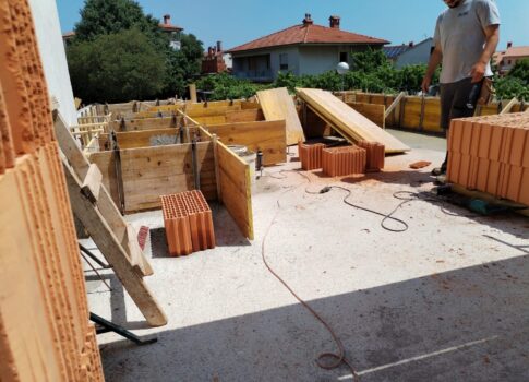 ISZTRIA, PULA - 92m2-es apartman csendes helyen!