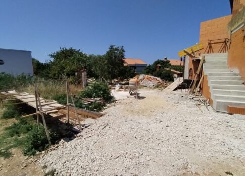 ISZTRIA, PULA - 92m2-es apartman csendes helyen!