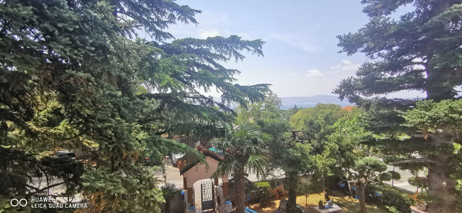 NOVI VINODOLSKI - Ház lenyűgöző kerttel, mindössze 150 méterre a tengertől