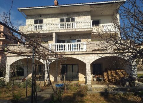 RIJEKA, PEHLIN - Ház terasszal, kertre és tengerre néző kilátással