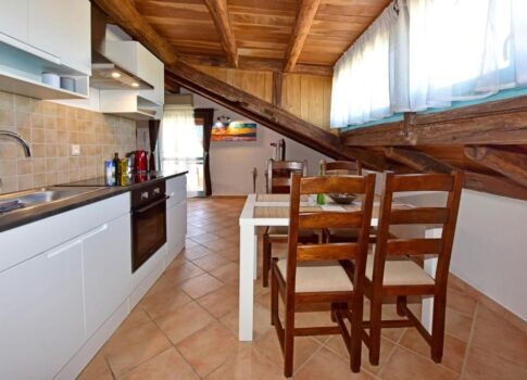 ISZTRIA, POREČ - Kétszobás apartman tengerre néző kilátással
