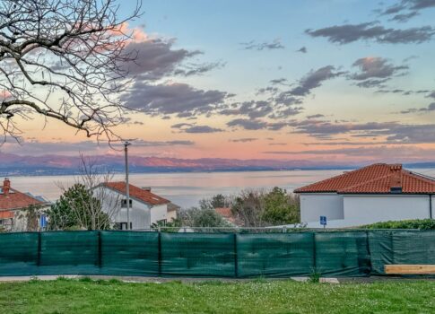 OPATIJA, IČIĆI – gyönyörű villa buja kerttel és tengerre néző kilátással, garázzsal és a tenger közelségével