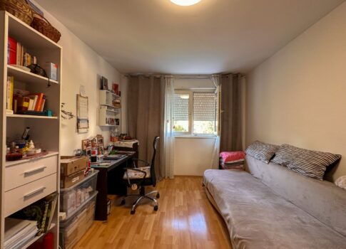RIJEKA, SRDOČI - 2BR+LR, loggia, kilátással a tengerre