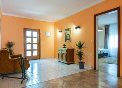 OPATIJA, KÖZPONT – A történelmi báj és a modern luxus ötvözete