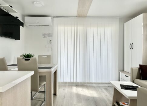 ISZTRIA, NOVIGRAD - Leendő otthona a tenger mellett, LEHETŐSÉG!