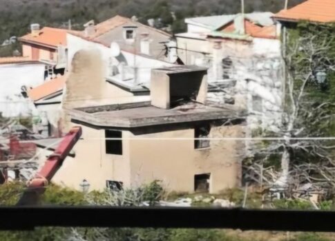 KRK SZIGET, DOBRINJ - Felújítandó családi ház