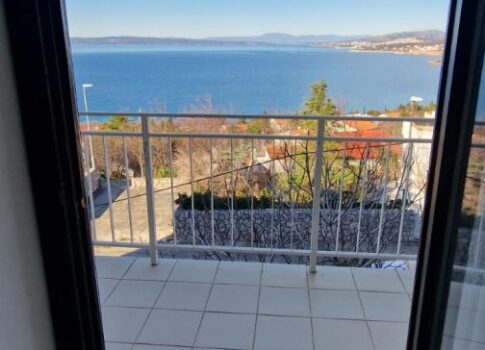 NOVI VINODOLSKI, KLENOVICA - 150m2-es ház tengerre néző kilátással