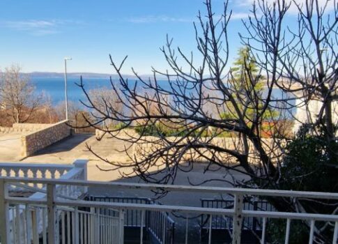 NOVI VINODOLSKI, KLENOVICA - 150m2-es ház tengerre néző kilátással