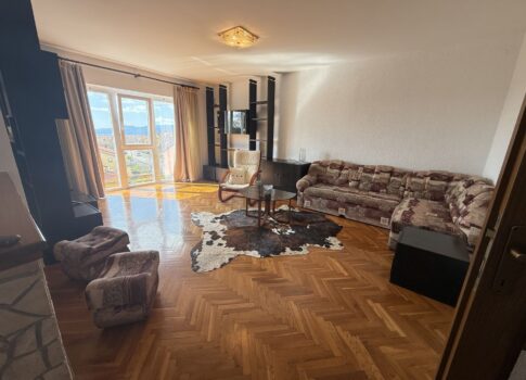 RIJEKA, SRDOČI - Nyílt tengerre néző apartman nagyszerű helyen