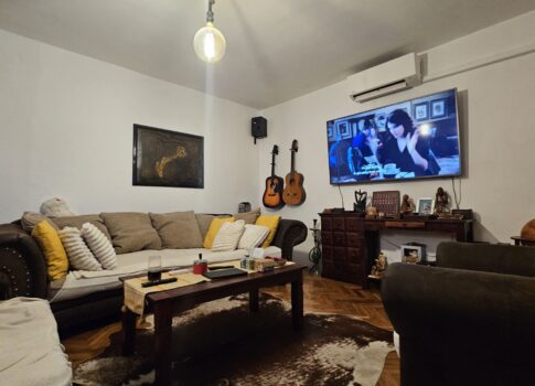 RIJEKA, ČAVLE - 2 hálószoba + nappali egy magánházban, parkoló