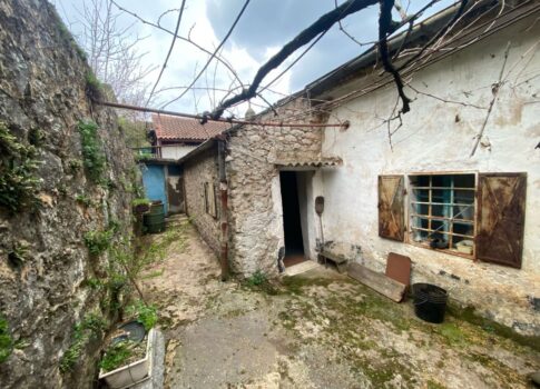 RIJEKA, DRAGA - kertes családi ház remek helyen! LEHETŐSÉG!