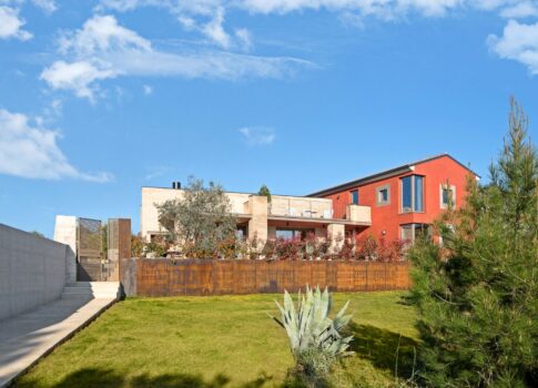 ISZTRIA, FAŽANA - Tervező villa a tenger közelében