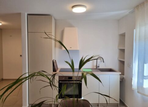 ISZTRIA, POREČ - Újonnan felújított kétszintes apartman