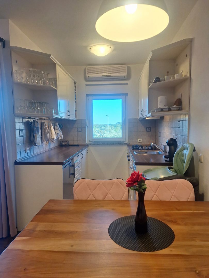 ISZTRIA, ROVINJ - Apartman garázzsal, remek helyen