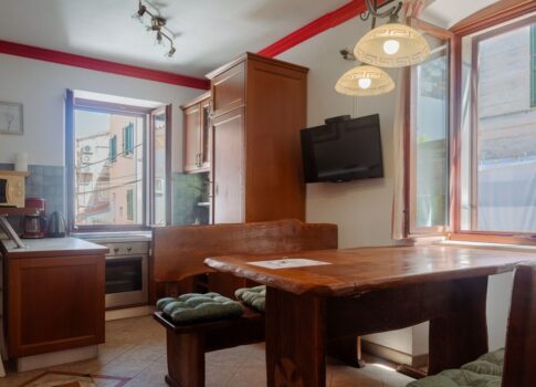 ISZTRIA, ROVINJ - 2 hálószobás+1 fürdőszobás apartman a tengertől első sorban, saját stranddal
