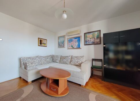 CRIKVENICA – Hrusta, apartman két erkéllyel és kilátással