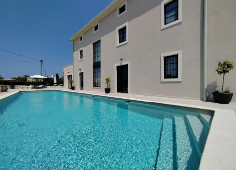 ISZTRIA, POREČ - Exkluzív villa medencével