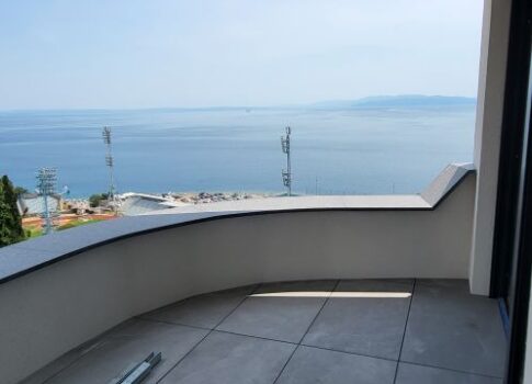 RIJEKA, KANTRIDA - luxus minőségű új épület 2 hálószoba + nappali S13