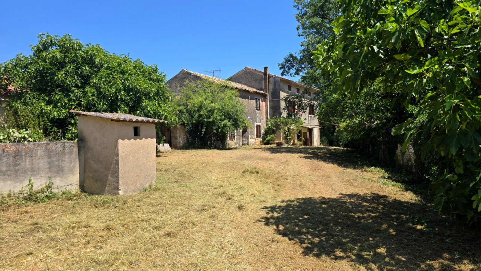 ISZTRIA, VIŽINADA - Tágas, autentikus birtok