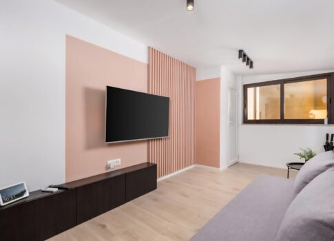 OPATIJA, KÖZPONT - felújított apartman 170 méterre a tengertől