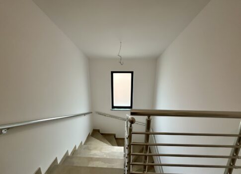 DRAŽICE - Modern ház fűtött medencével és csendes helyen!