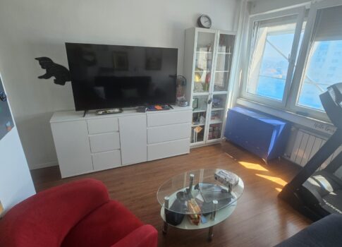 RIJEKA, KOZALA - 3 hálószoba + fürdőszoba, három erkély, tengerre néző kilátás
