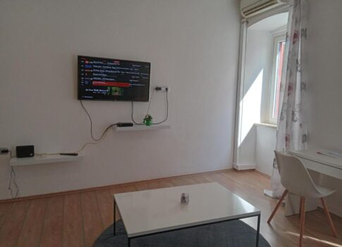 RIJEKA, BELVEDER - bútorozott három hálószobás apartman