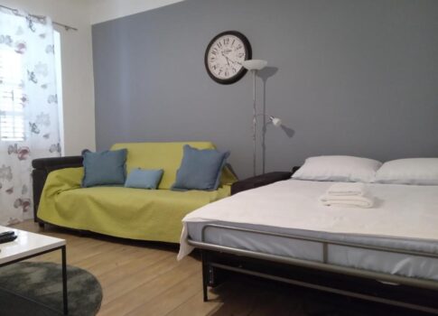 RIJEKA, BELVEDER - bútorozott három hálószobás apartman