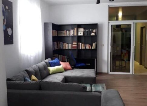 VIŠKOVO, SARŠONI - Tágas apartman, 3 hálószoba + fürdőszoba