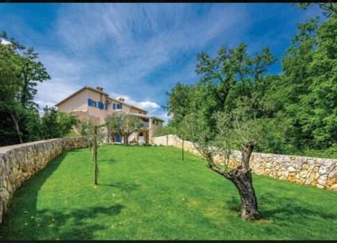 KRK SZIGET - Gyönyörűen felújított nyaraló