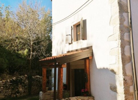 ISZTRIA, UMAG - Kőház utolsó sorban a tenger közelében