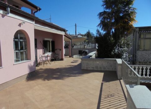 Ház Podmurvice, Rijeka, 275m2