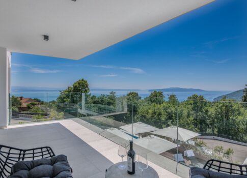 OPATIJA - Modern villa panorámás kilátással a tengerre