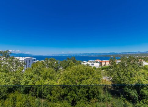 KRK SZIGET, MALINSKA - Luxus penthouse medencével és panorámás kilátással a tengerre