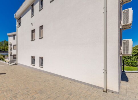 KRK SZIGET, MALINSKA - Luxus penthouse medencével és panorámás kilátással a tengerre